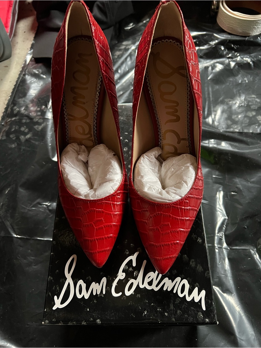 Sam Edelman Red Croc-Embossed Pointed Toe Stilettos - Picture 2 of 8